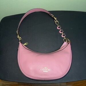 [SOLD] Coach Outlet Pink Aria Leather Shoulder Bag
